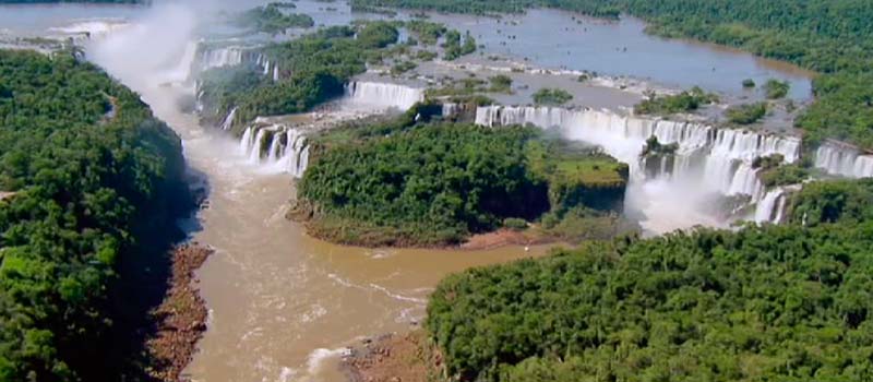 Der breiteste Wasserfall der Erde: Iguaçu